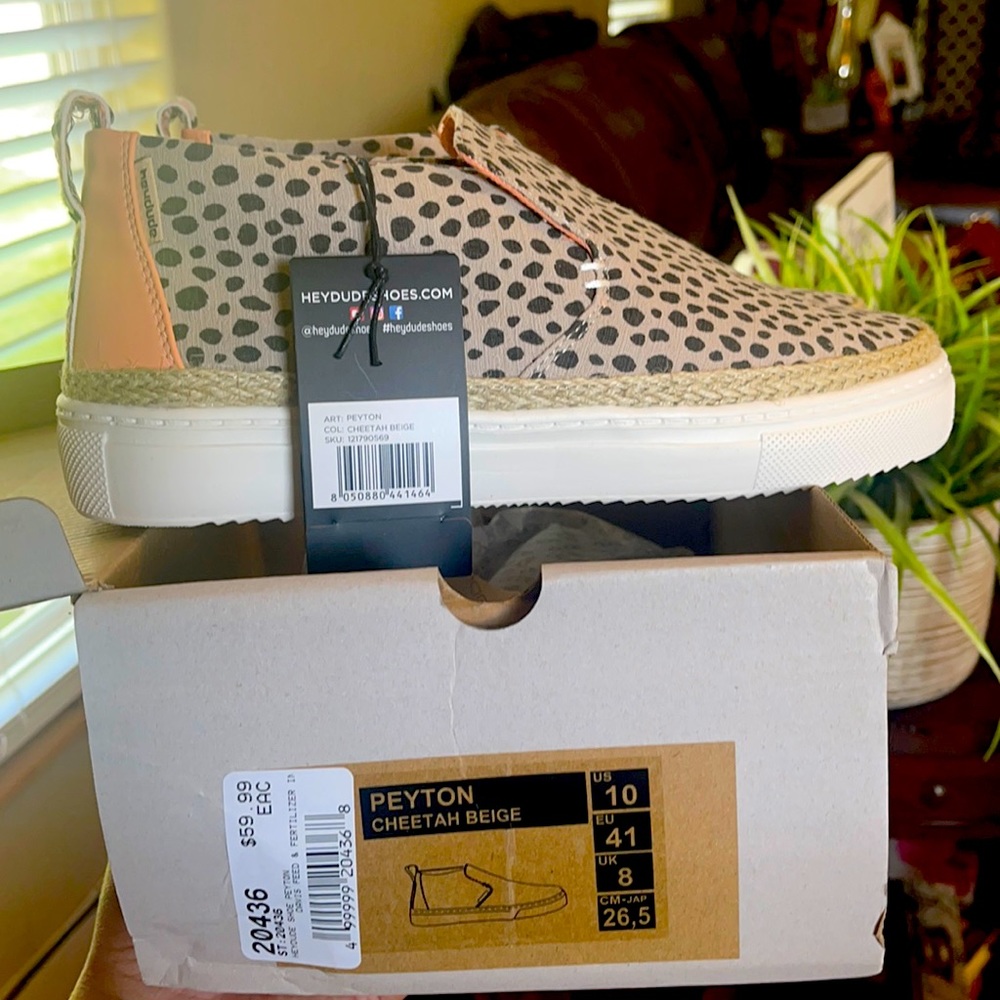 Cheetah Beige Peyton Hey Dude shoes.